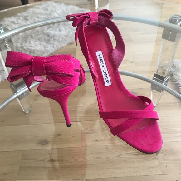 Manolo Blahnik Shoes - Manolo Blahnik heels🌺.